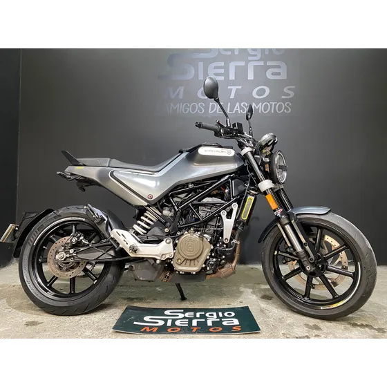Husqvarna Svartpilen200 Gris 2021