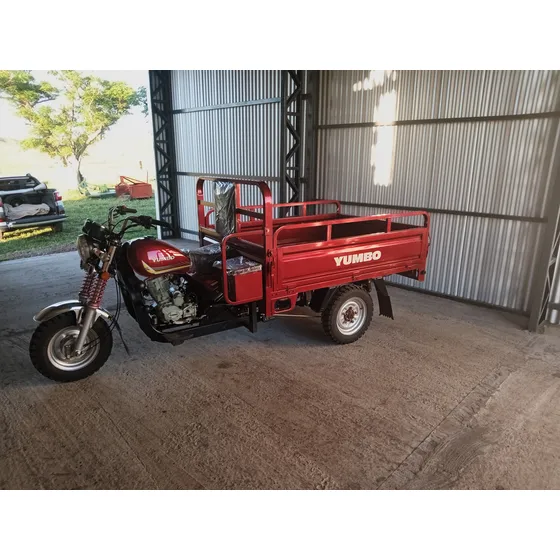 Yumbo Cargo 125