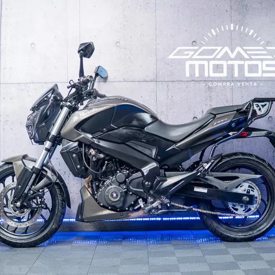 Bajaj Dominar 250 2023
