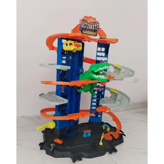 Pista Hot Wheels Ultimate Garage Dinosaurio 