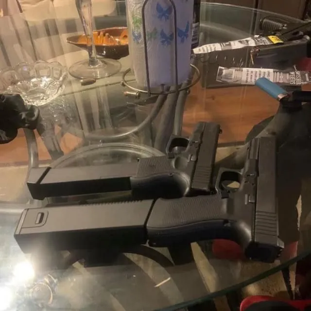 Armas  De Salva Con Su Permiso Incluido