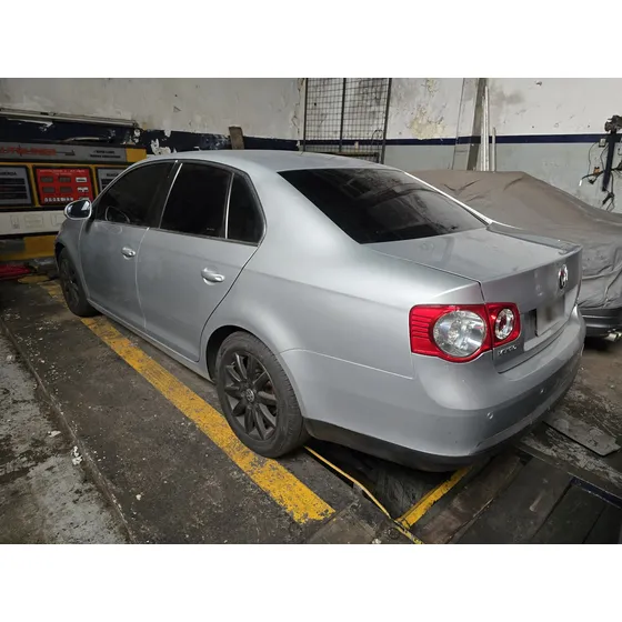 Volkswagen Vento 2.0 I Elegance Dsg