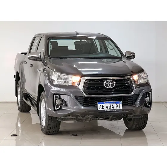 Toyota Hilux Pick-up 2.8 Cd Srv 177cv 4x2