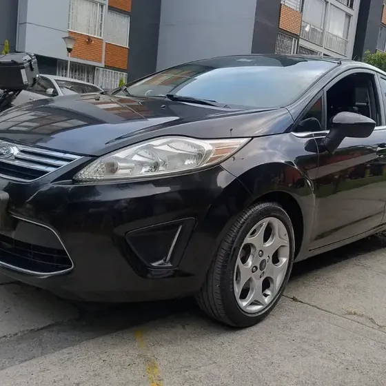 Ford Fiesta 2011 1.6 Sportback Mecánica