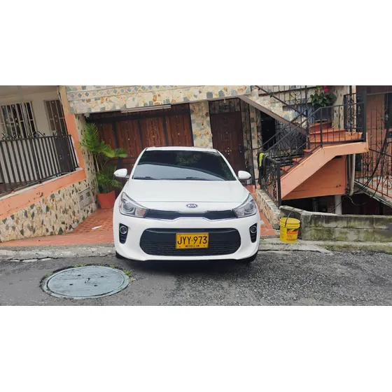 Kia Zenit Full Zenit Full