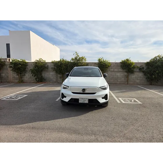 Volvo C40 Recharge Twin