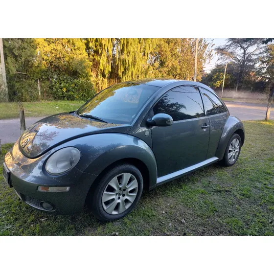 Volkswagen New Beetle 2.0 Advance