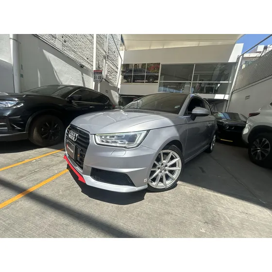 Audi A1 S Line 1.8 Tfsi S Tronic