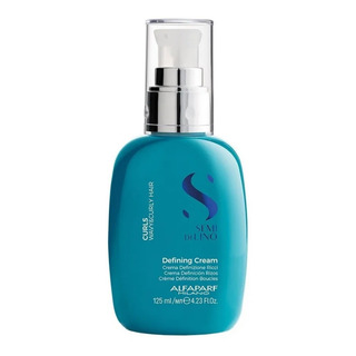 Leave In Semi Di Lino Curls Defining Cream Alfaparf 125ml Leave In Semi Di Lino Curls Defining Cream Alfaparf 125ml