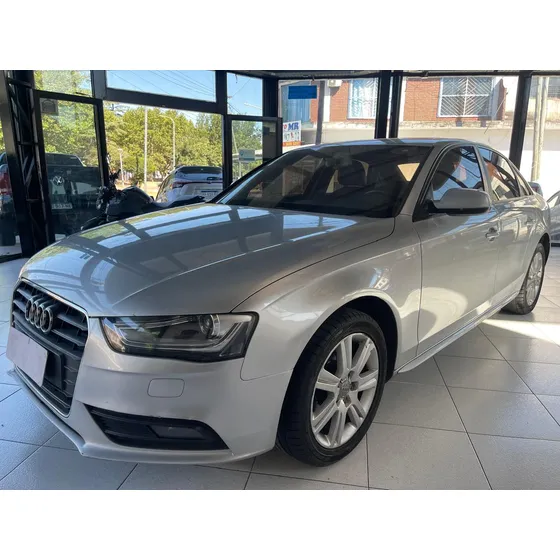 Audi A4 2.0 Attraction Tfsi 225cv Multitronic