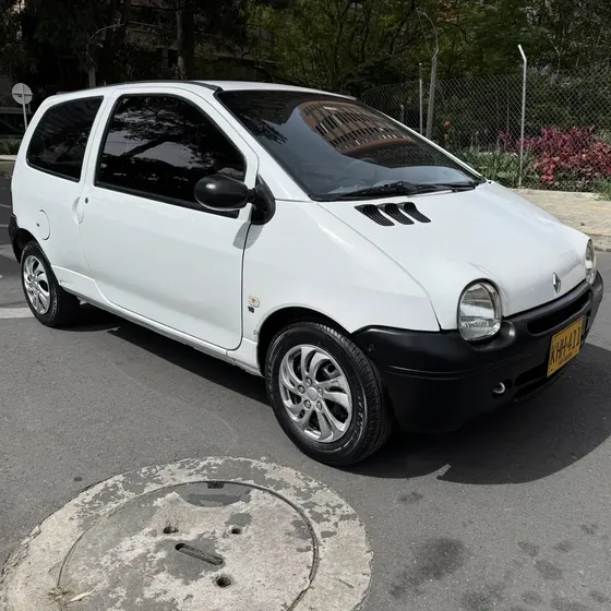 Renault Twingo 2011 1.2 Access +