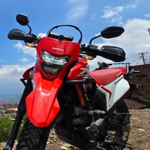 Moto Honda Xr Tornado 300l 2026 Roja Accesorios Seguro Y Gps