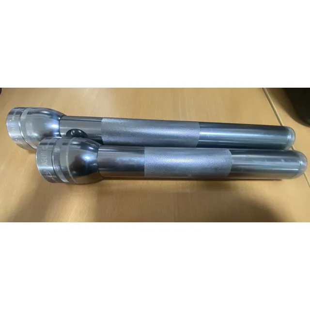 Linterna Maglite Grande Luz Amarilla 3d Y 4d