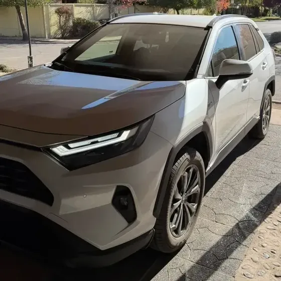 Toyota Rav4 2025 2.5 Hv Xle 4x2 Cvt 2025 en Calle Larga - Valparaíso usado