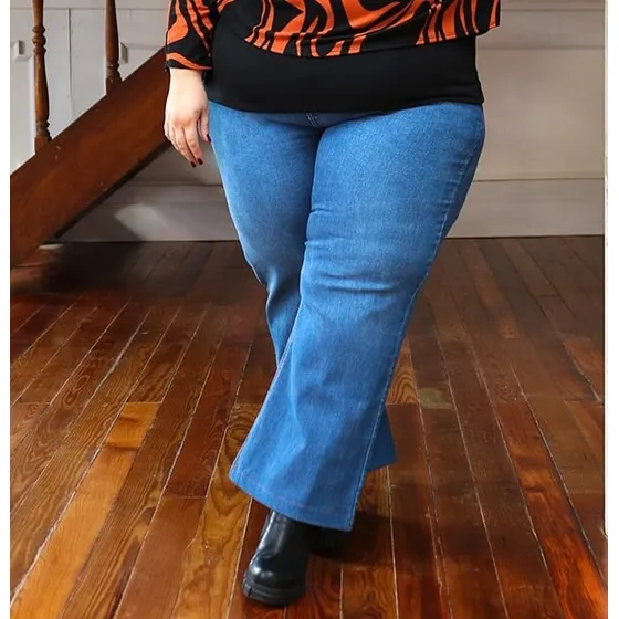 Pantalón Jean Recto Vaquero Renata - Talles Grandes