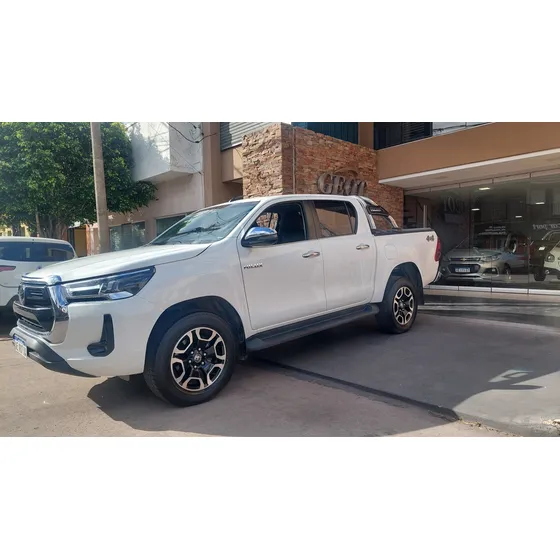 Toyota Hilux Pick-up 2.8 Cd Srx 177cv 4x4 At