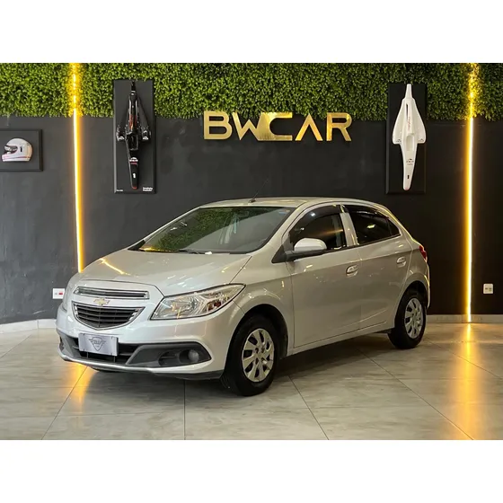 Chevrolet Onix 1.0 Mpfi Lt 8v Flex 4p Manual