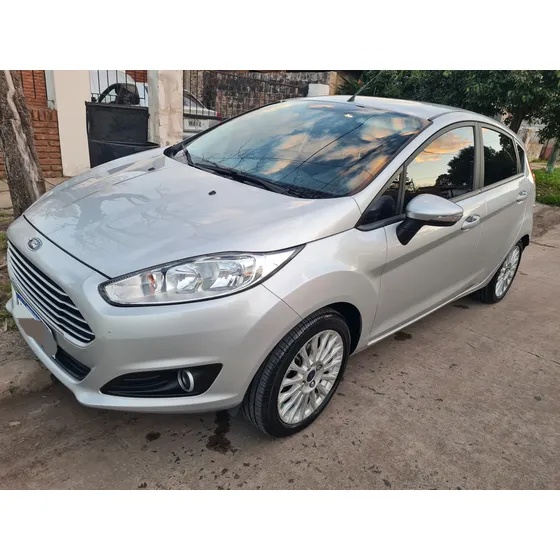Ford Fiesta Kinetic 1.6 Se Plus 120cv