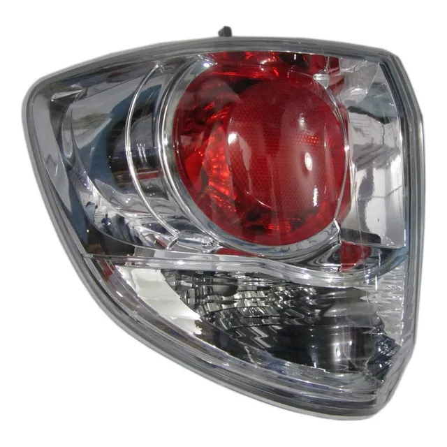 Stop Trasero Guardafango Toyota Fortuner 2012-2015 (par)
