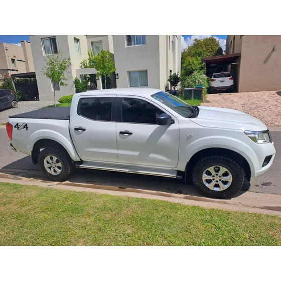 Nissan Frontier 2.3 Se Cd 4x4 Mt