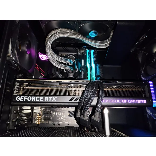 Asus Rog Strix Geforce Rtx 4090 Oc 24gb Gddr6x