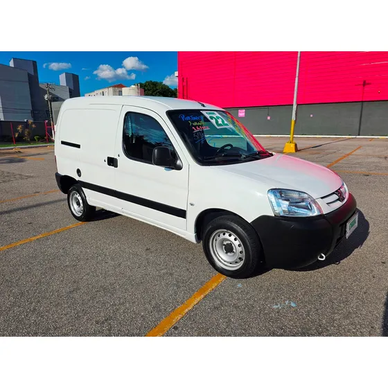 Peugeot Partner Furgon 1.6 800kg Flex 5p