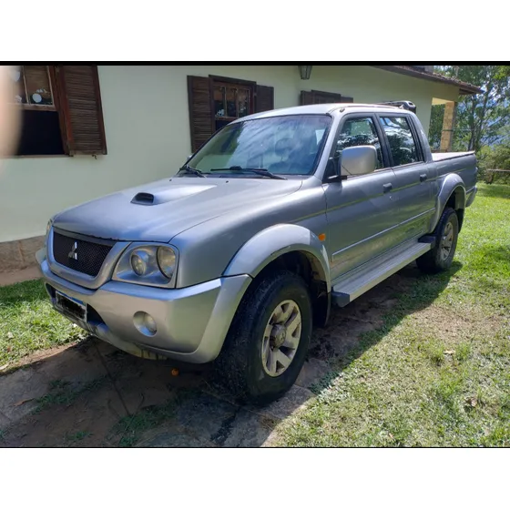 Mitsubishi L200 2.5 Sport Hpe Cab. Dupla 4x4 Aut. 4p