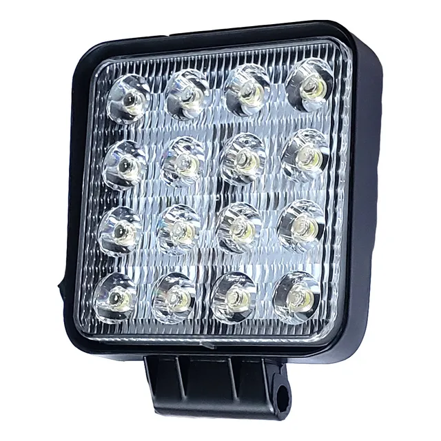Faro Led Cuadrado  11x11cm 16 Led 48w