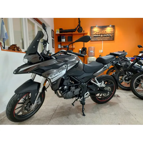 Benelli Trk 251