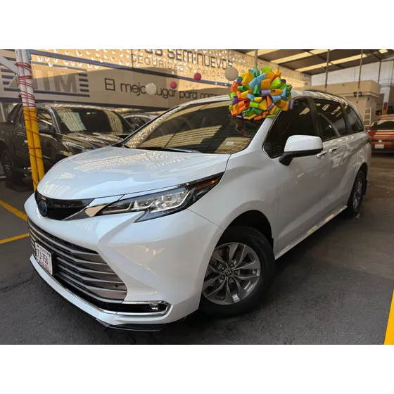 Toyota Sienna 3.5 Xle At