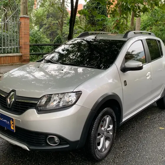 Renault Stepway 2020 1.6 Intense Automática