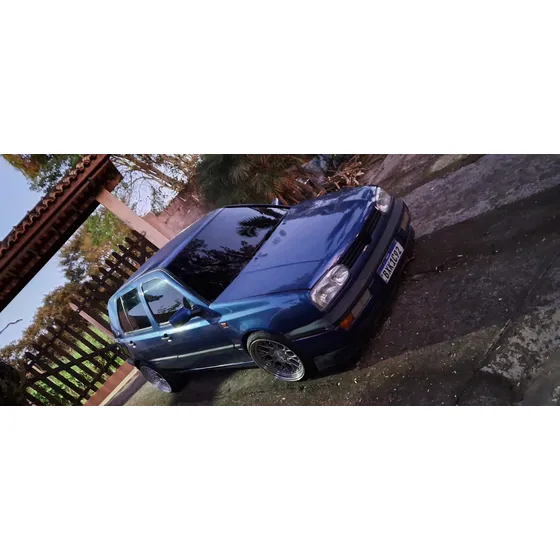 Volkswagen Golf 1.8