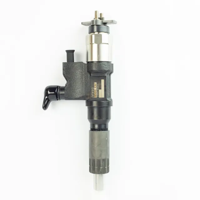 Inyector Denso Para Isuzu Forward / Nkr / Nqr 4hk1 5.2l  E3