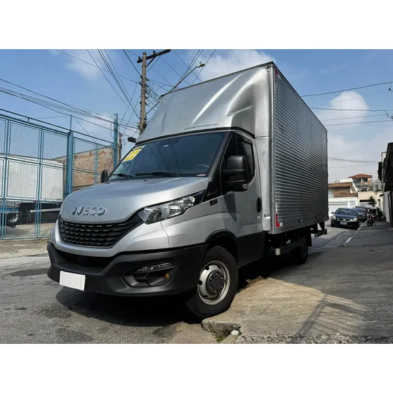 Iveco Daily 35-150 2022