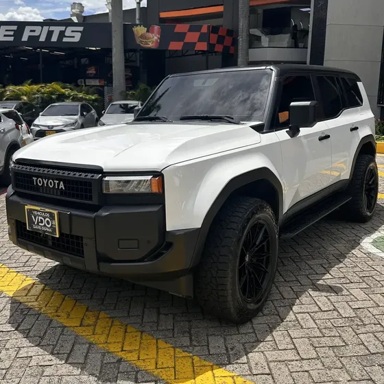 Toyota Prado 2025 2.4 Turbo