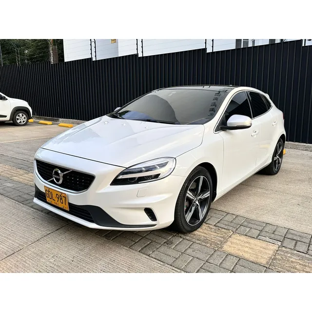 Volvo V40 2.0 T4 Drive-e R-design