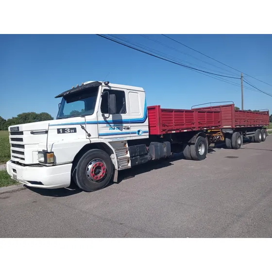 Camión Scania 113 Con Caja Volcadora Bilateral