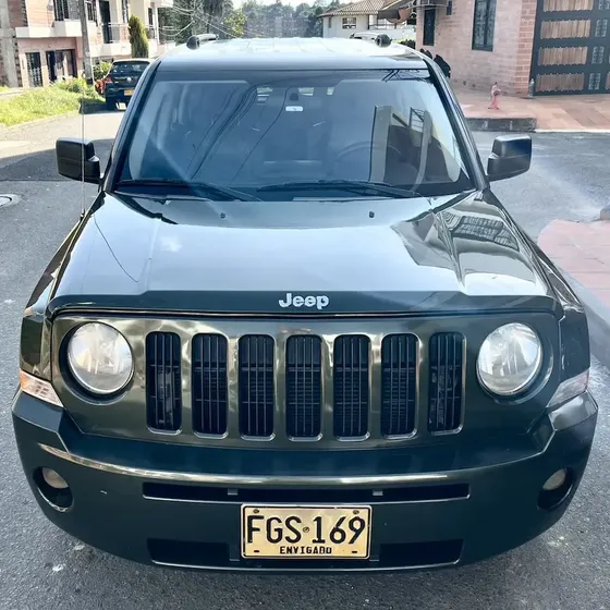 Jeep Patriot 2007 2.4 Limited