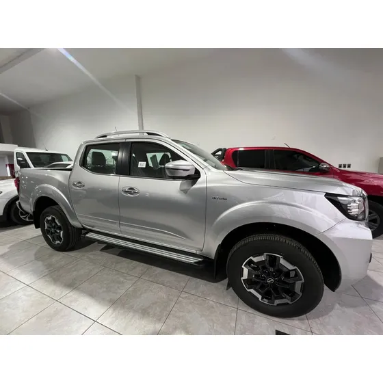 Nissan Frontier 2.3bt Platinum 4x2 At L22