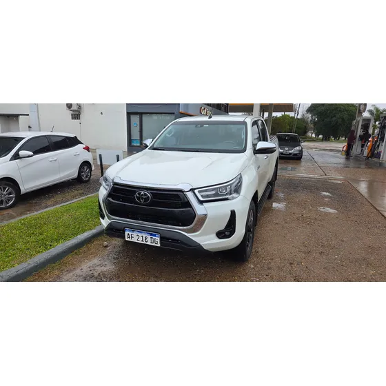 Toyota Hilux Pick-up 2.8 Cd Srx 204cv 4x2 At