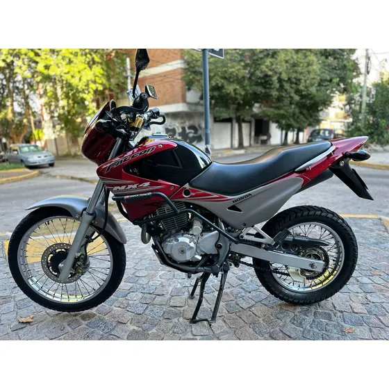 Moto Honda Nx4 - Nx400 - Falcon 2013 Vendo / Permuto