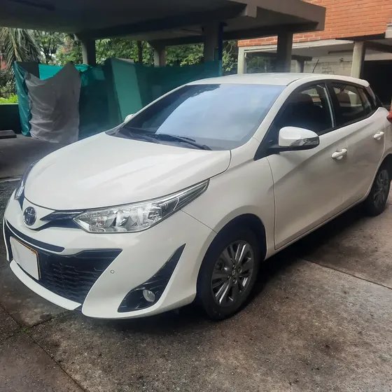Toyota Yaris 2021 1.5 Xs