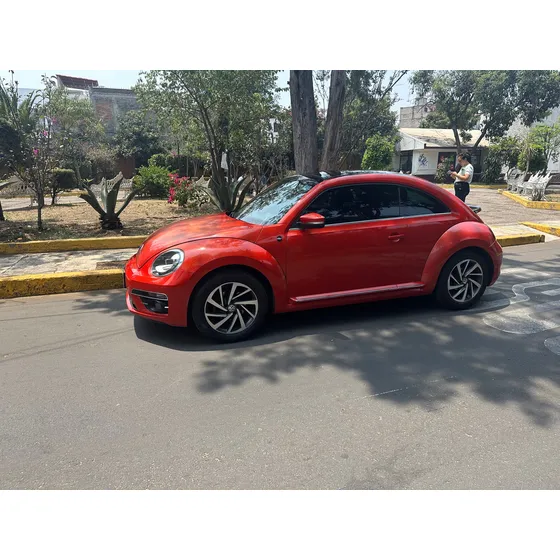 Volkswagen Beetle 2.5 Sound Tiptronic At
