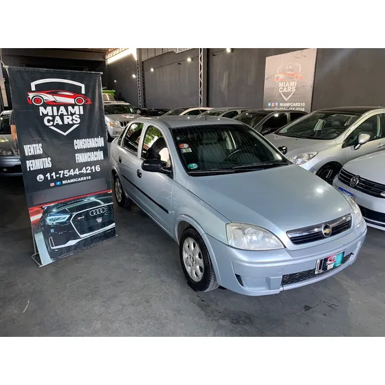 Chevrolet Corsa 1.8 Gl Aa Dh 4p