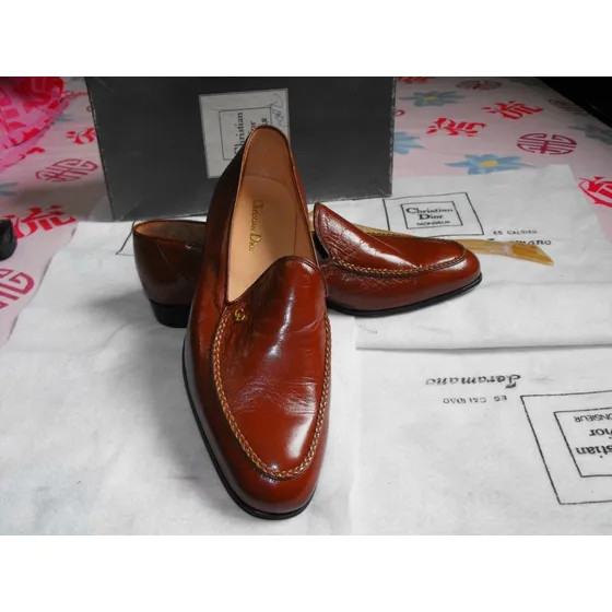 Zapatos Christian Dior.  Originales. Talla 9 1/2.