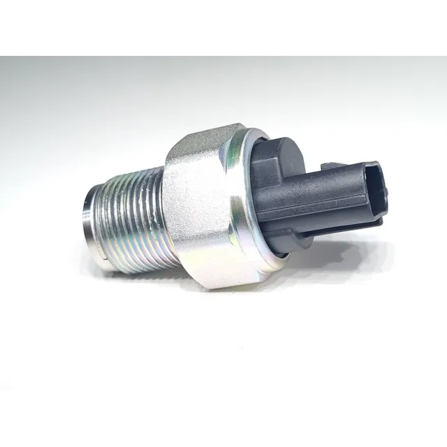 Sensor De Presión De Combustible Isuzu Elf300 Elf400 Elf450