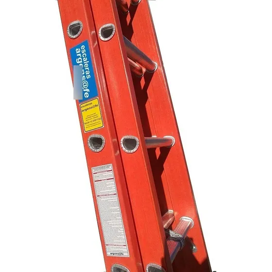 Escalera Dielectrica  Fibra  Extensible 28 Escalones 7.60 M Naranja
