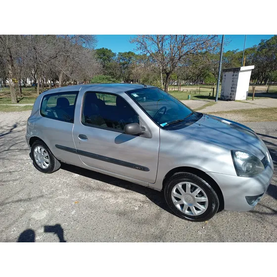 Renault Clio 1.2 Authentique Pack I 75cv