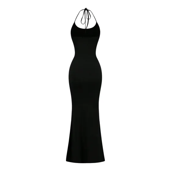 Vestido Casual Ajustado Negro  Corte Sirena Halter