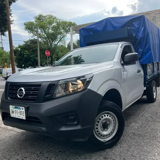 Nissan Np300 2020 2.5 Chasis Cabina Dh Aa Pack Seg Mt